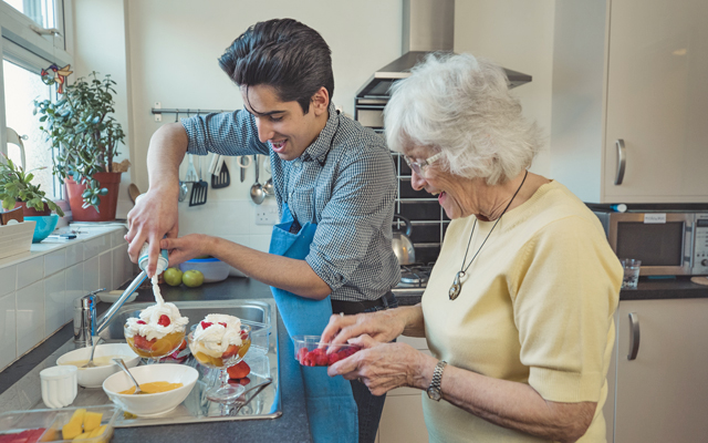 Understanding the Benefits of In-Home Care for Seniors